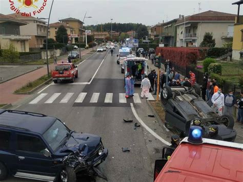 Massaggi erotici a Calusco dAdda